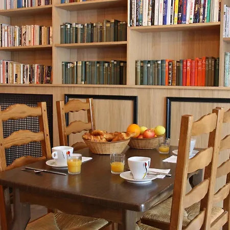 Des Bateliers 2* La Malene