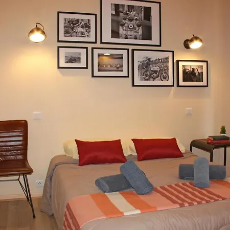 Des Bateliers Hotel 2*