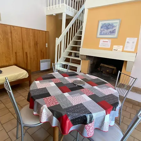 Hotel Des Bateliers 2*